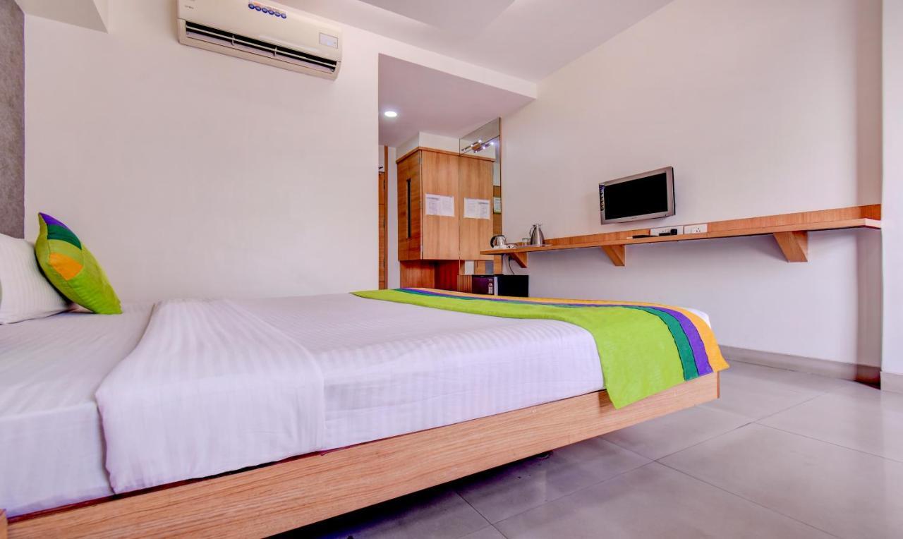 Treebo Admiral Suites New Usmanpura Aurangábád Exteriér fotografie
