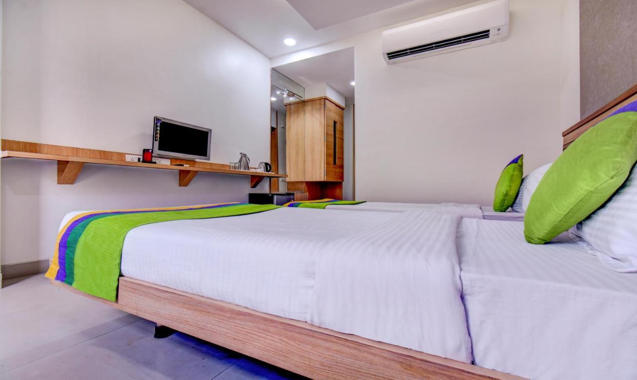Treebo Admiral Suites New Usmanpura Aurangábád Exteriér fotografie